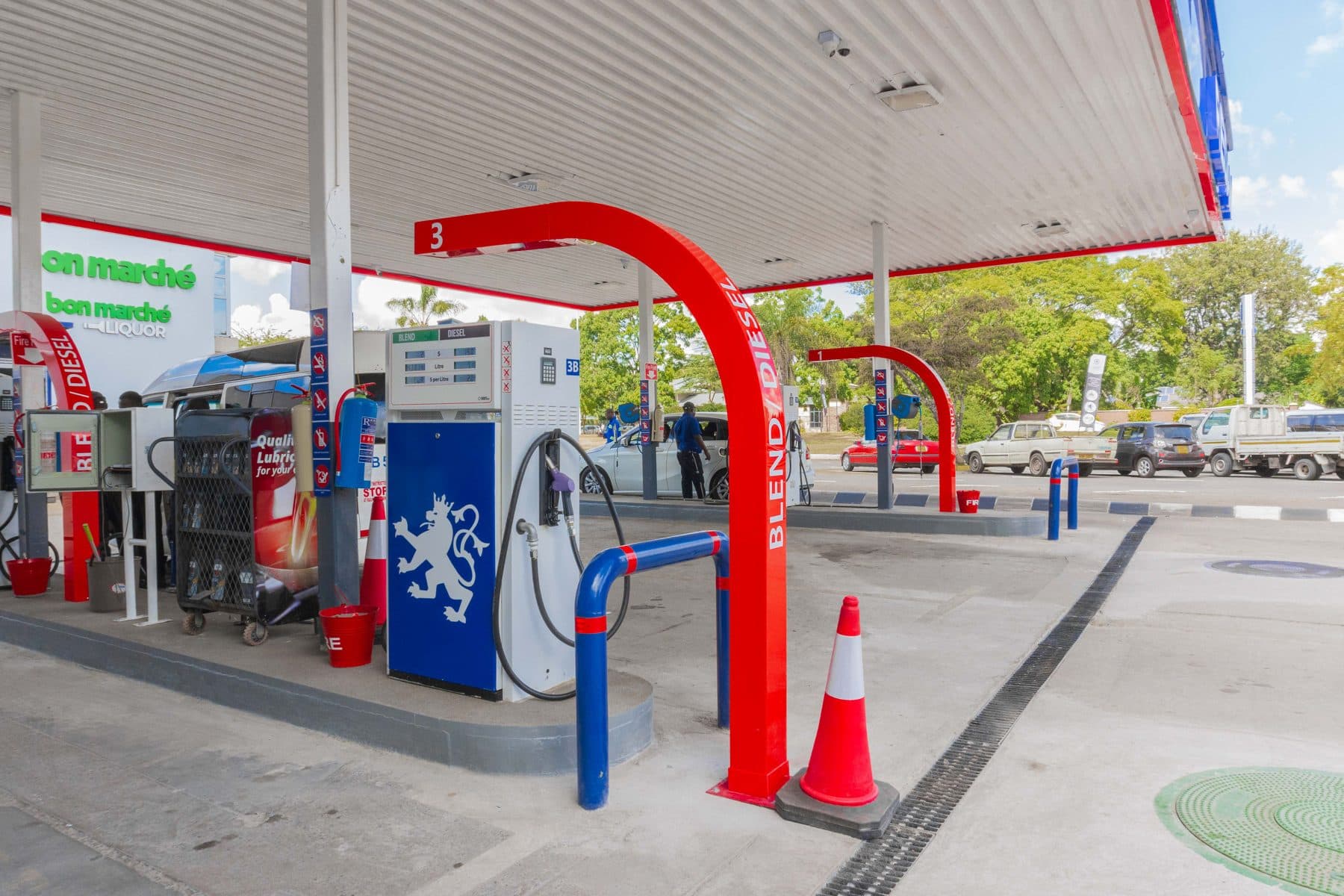 Redan service station canopy and forecourt