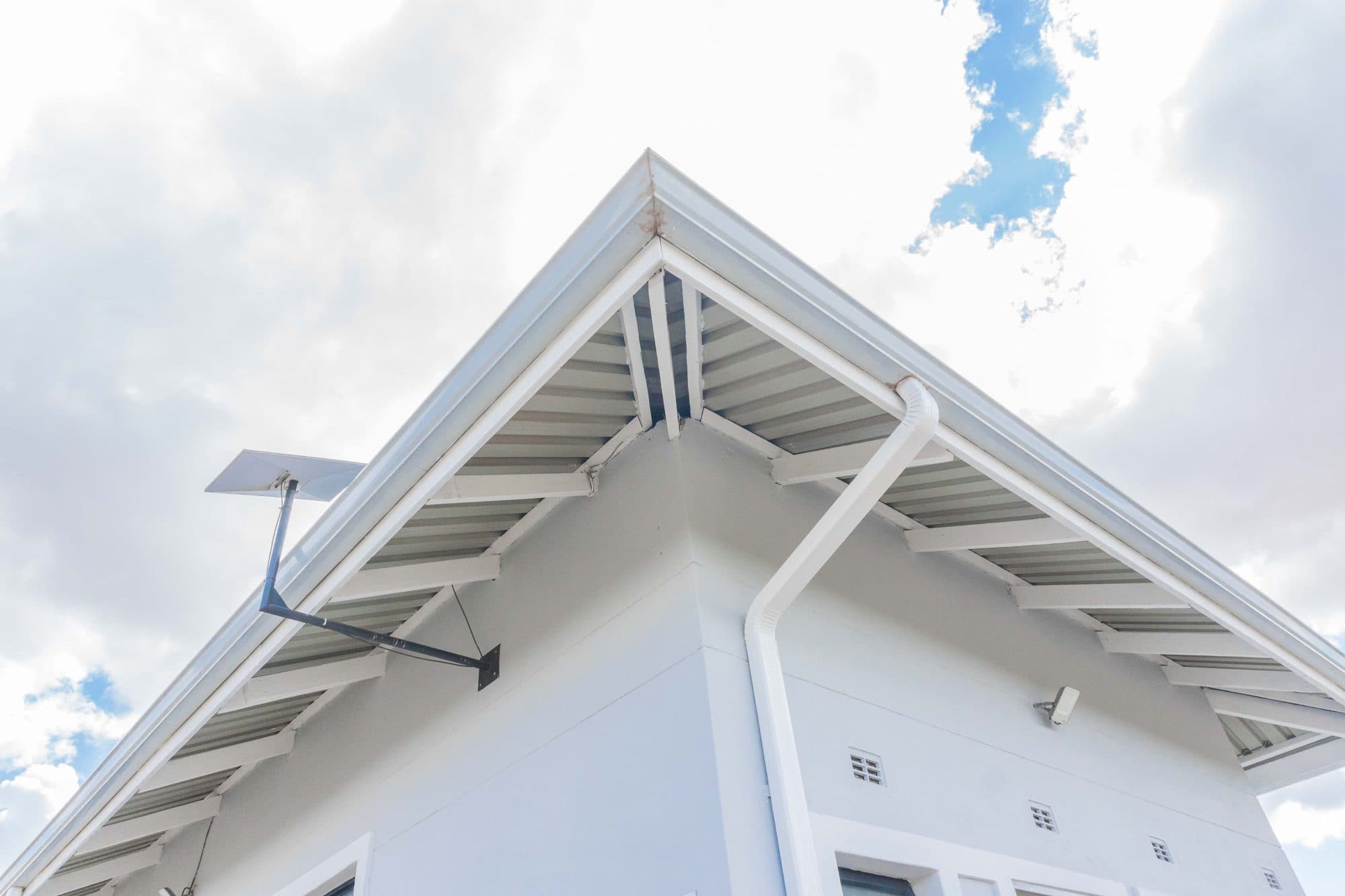Eaves, gutter and downpipe detail